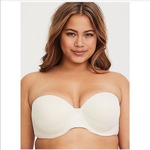 NEVER WORN torrid multi-way strapless push-up bra.